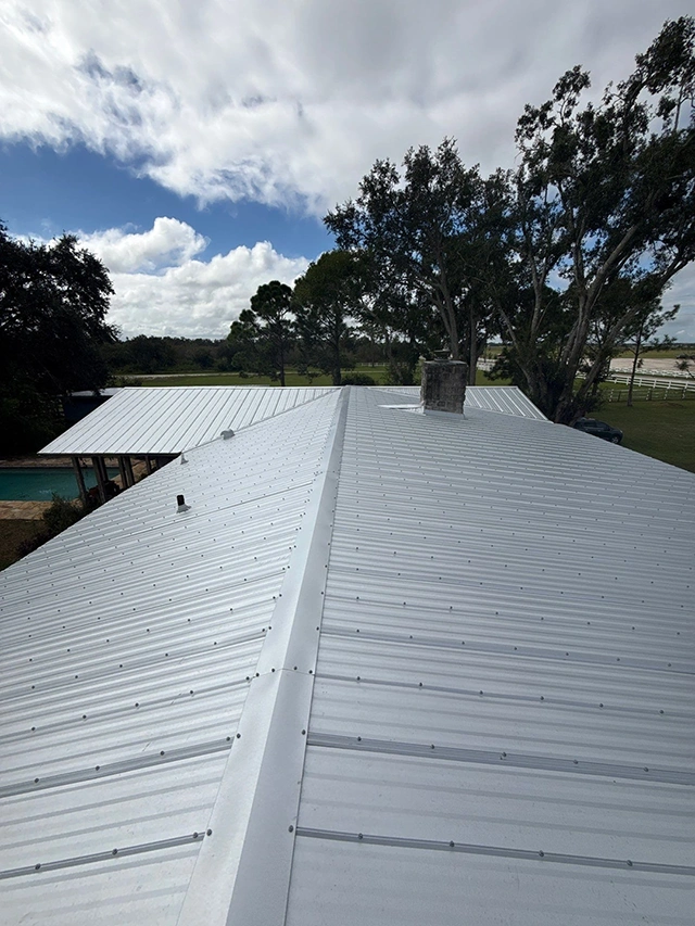 Classic Rib metal roof in Mill Finish, Sarasota, FL
