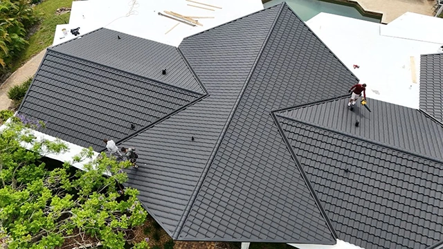 Worthouse metal roof in Atlantic Grey with TPO flat roof, Clearwater, FL